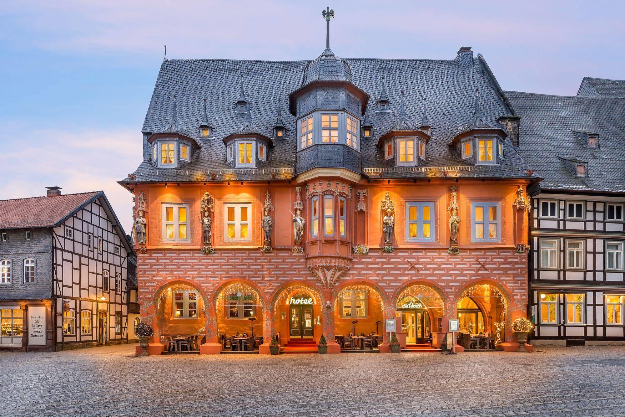Hotel Brusttuch Гослар Экстерьер фото